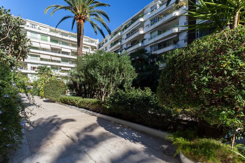 Nice Beach - Promenade Des Anglais Extérieur photo